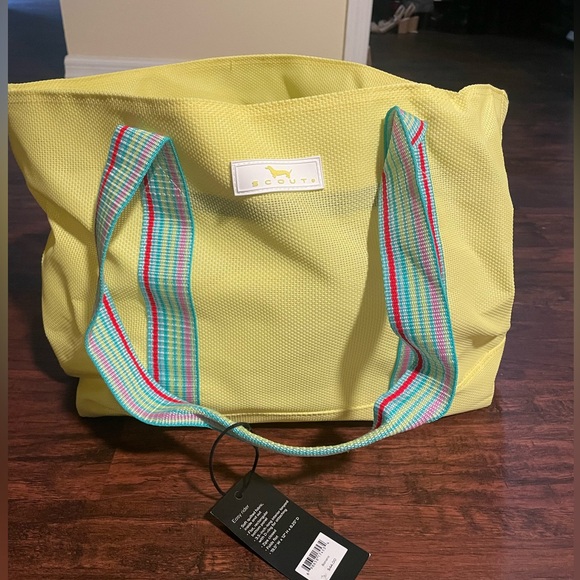 Scout Quilted Joyride Shoulder Bag - Picture 8 of 10